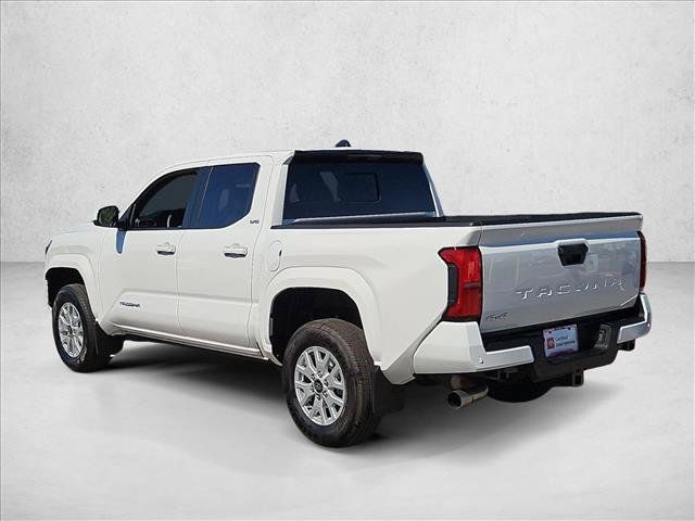 Used 2026 Toyota Tacoma SR5 w/ SR5 Upgrade Package AWD/4WD image 8
