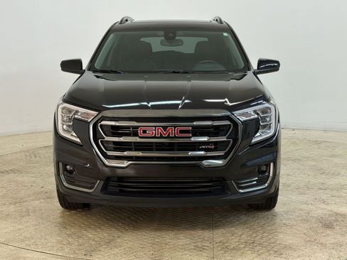 Used 2023 GMC Terrain AT4 AWD/4WD image 6