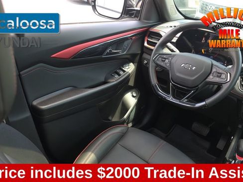 Used 2025 Chevrolet TrailBlazer RS w/ Convenience Package FWD image 28