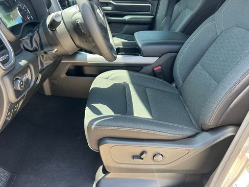 Used 2025 RAM 1500 Lone Star image 17