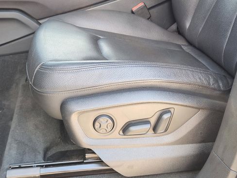 Used 2018 Audi Q7 3.0T Premium Plus image 35