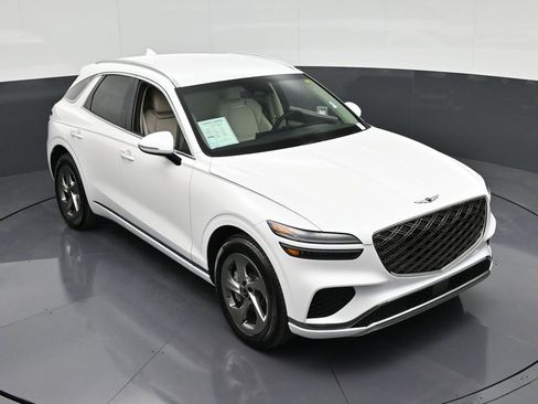 Used 2026 Genesis GV70 2.5T image 17