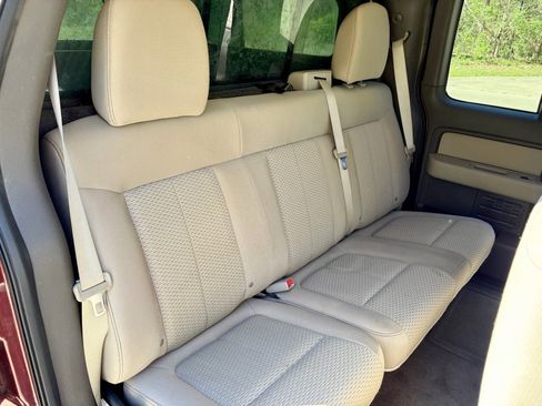 Used 2010 Ford F150 XLT image 20