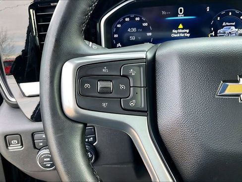 Used 2024 Chevrolet Silverado 1500 LT AWD/4WD image 16