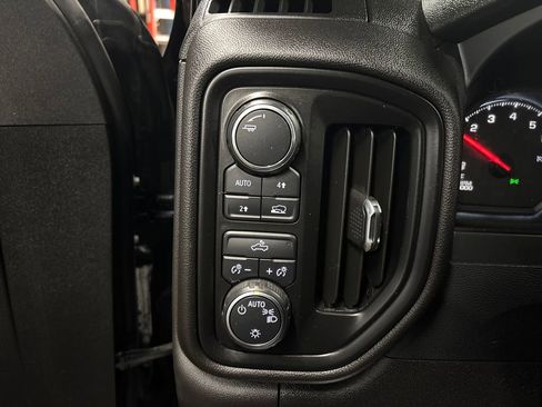 Used 2024 Chevrolet Silverado 1500 Custom AWD/4WD image 31