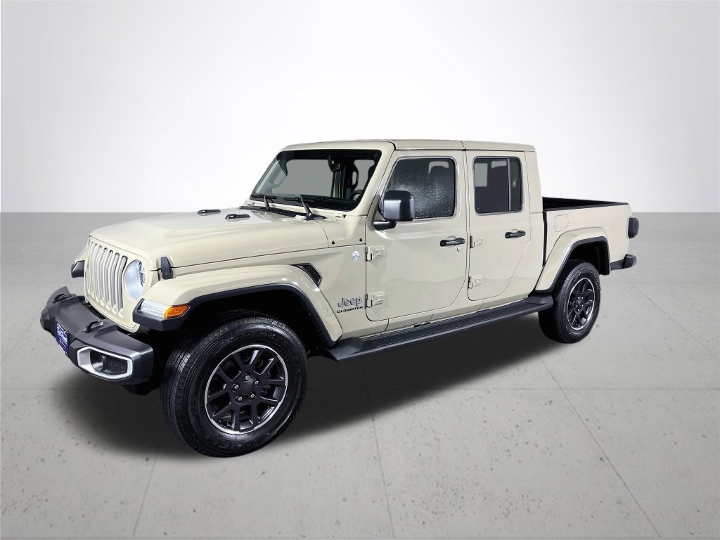 Used 2022 Jeep Gladiator Overland w/ Popular Equipment Package AWD/4WD image 2