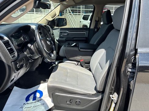 Used 2019 RAM 1500 Big Horn AWD/4WD image 12