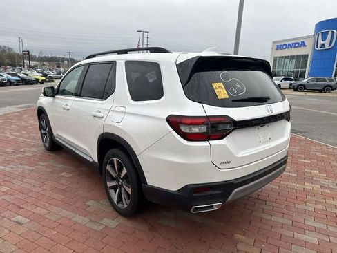 Certified 2023 Honda Pilot Elite image 7