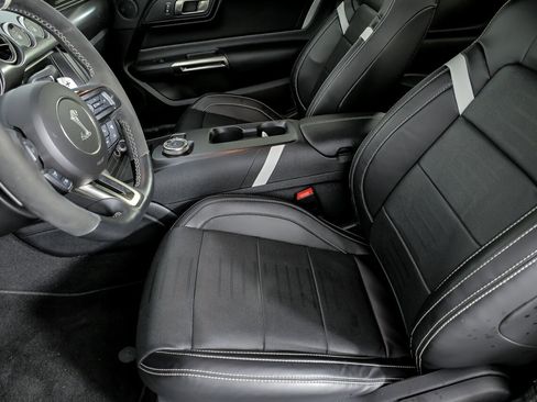 Used 2021 Ford Mustang Shelby GT500 w/ Technology Package image 20