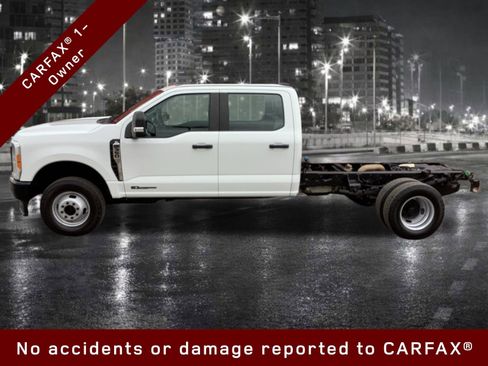 Used 2023 Ford F350 XL image 4