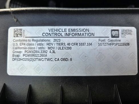 Used 2023 GMC Savana 3500 Extended w/ Driver Convenience Package image 28