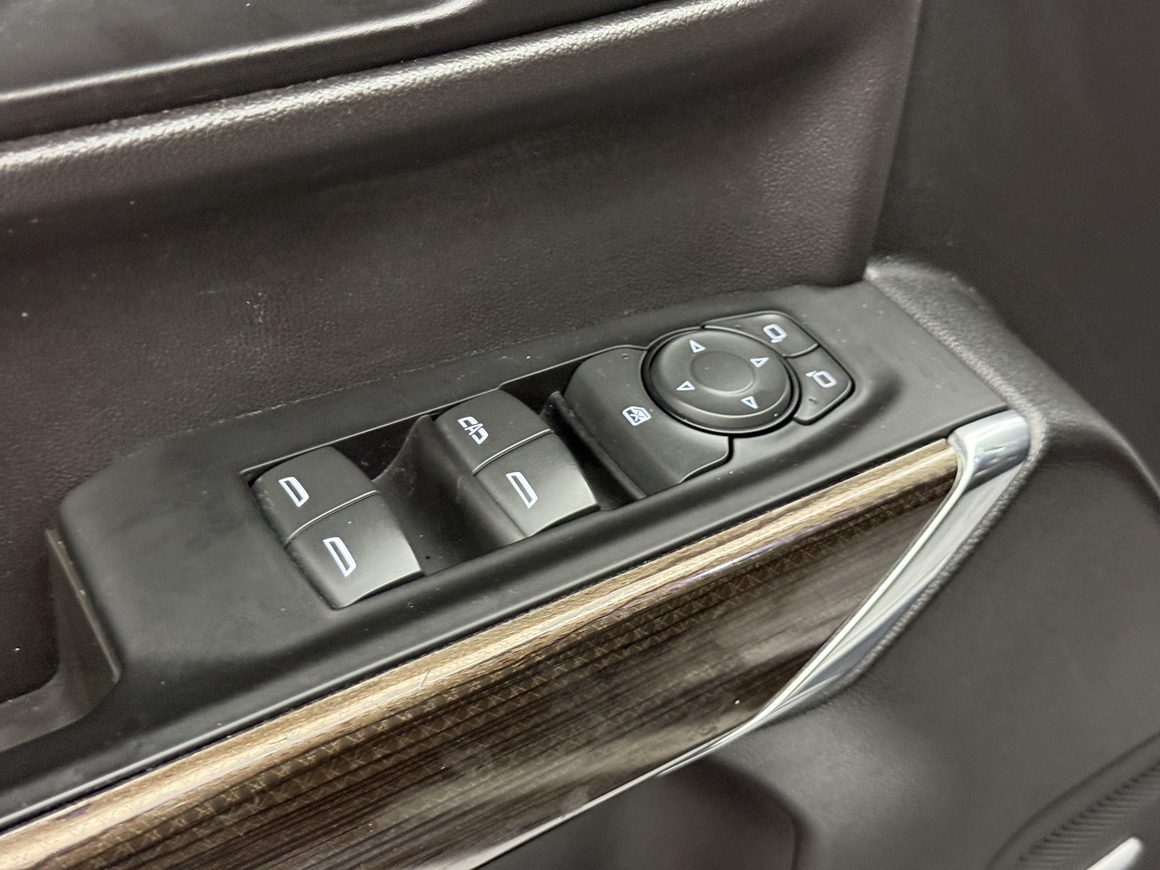 Used 2022 Chevrolet Silverado 1500 RST w/ Rally Edition AWD/4WD image 16