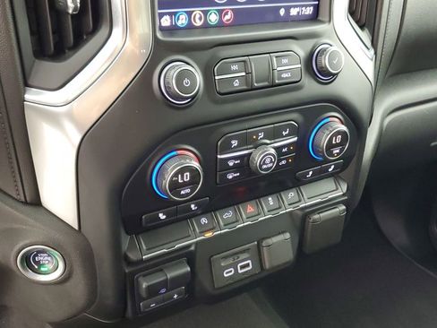 Used 2019 Chevrolet Silverado 1500 LT w/ All-Star Edition image 18