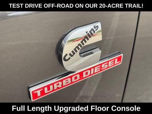New 2026 RAM 2500 Laramie w/ Sport Appearance Package AWD/4WD image 32