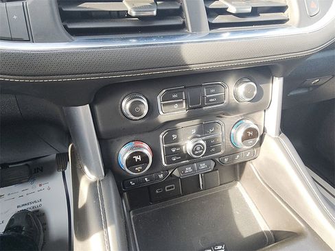 Used 2022 GMC Yukon SLT image 19