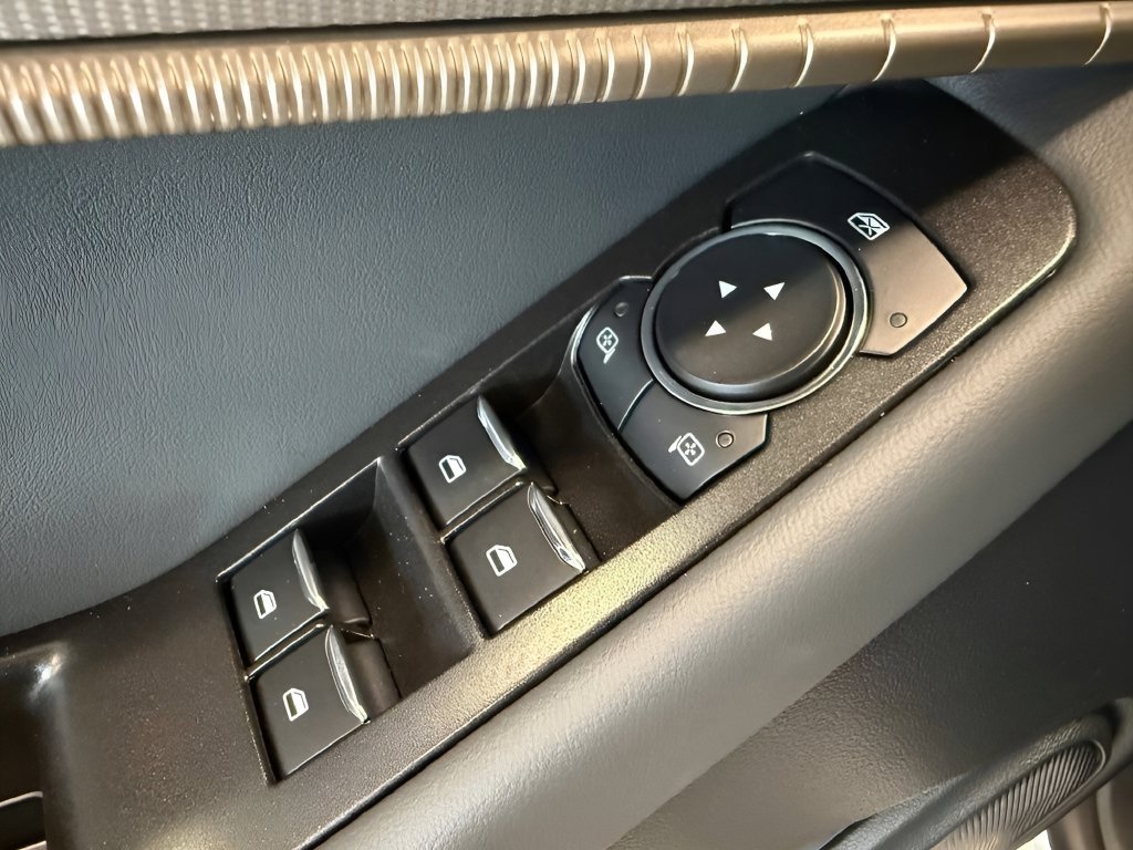New 2026 Ford Explorer Active w/ Active Comfort Package AWD/4WD image 19