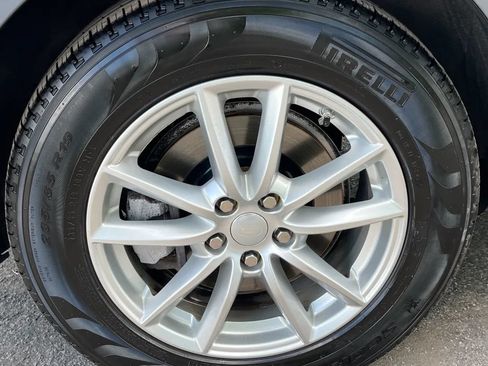 Used 2021 Land Rover Range Rover AWD/4WD image 11
