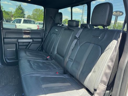 Used 2016 Ford F150 Platinum w/ Equipment Group 701A Luxury AWD/4WD image 14