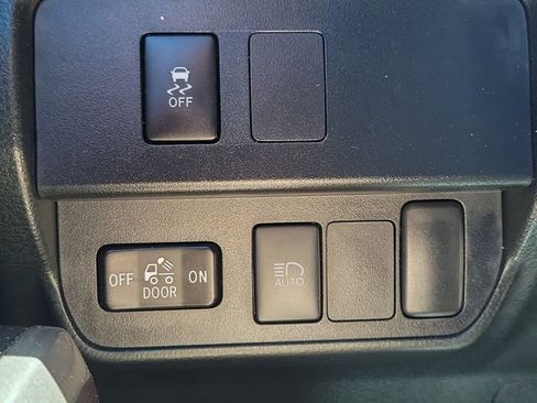 Used 2023 Toyota Tacoma SR5 w/ Technology Package AWD/4WD image 26