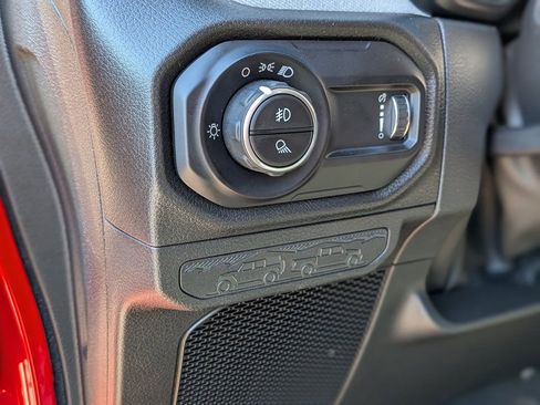 New 2026 Jeep Gladiator Sport image 7