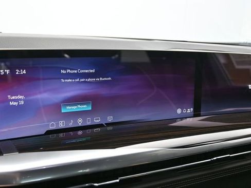 New 2026 Cadillac Escalade ESV Luxury w/ LPO, Radiant Package AWD/4WD image 24