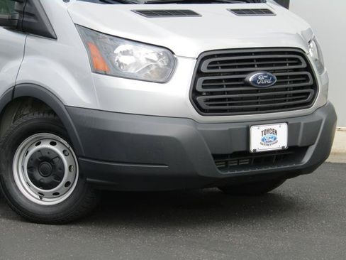 Certified 2018 Ford Transit 350 XL RWD image 5