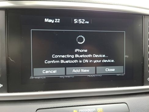 Used 2022 Kia Sportage LX FWD image 5