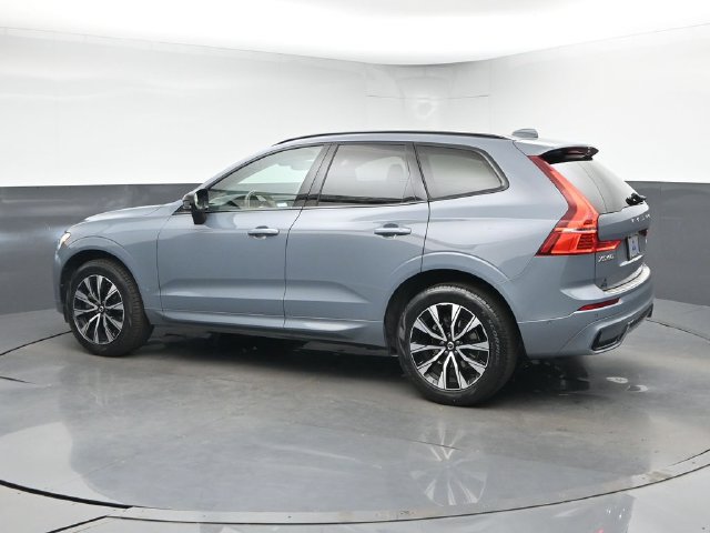 Used 2024 Volvo XC60 B5 Plus w/ Protection Package Premier AWD/4WD image 6