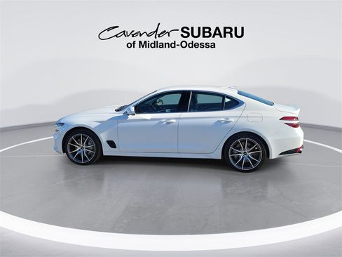Used 2025 Genesis G70 2.5T image 4