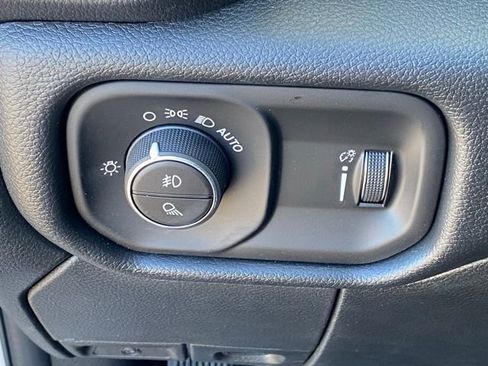 New 2026 RAM 2500 Tradesman AWD/4WD image 25