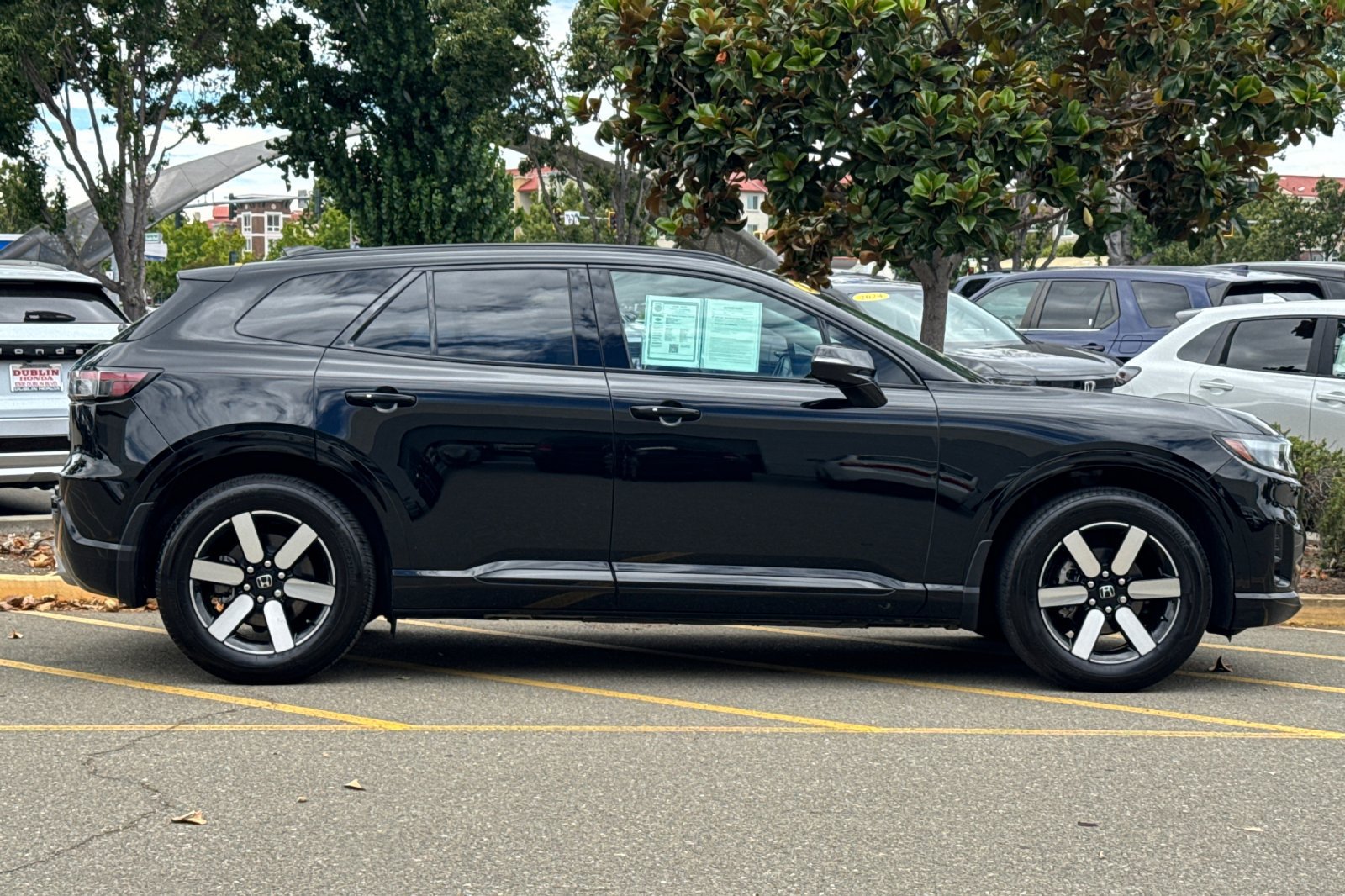Used 2025 Honda Prologue Touring image 3