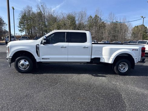 Used 2024 Ford F350 King Ranch w/ Chrome Package image 4