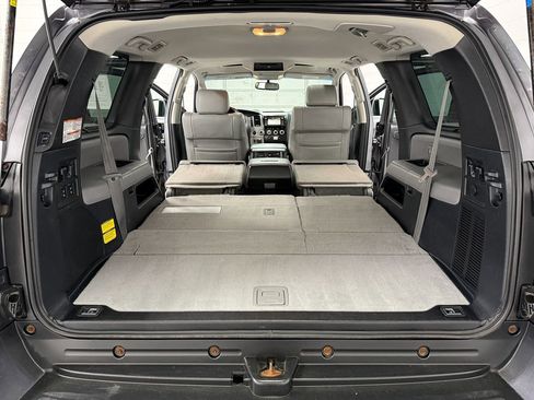 Used 2017 Toyota Sequoia Platinum AWD/4WD image 34