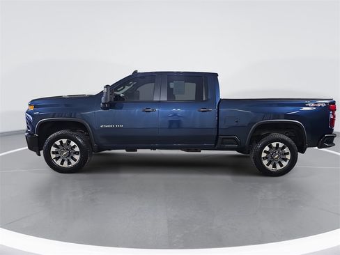 Certified 2022 Chevrolet Silverado 2500 Custom w/ Custom Value Package image 7