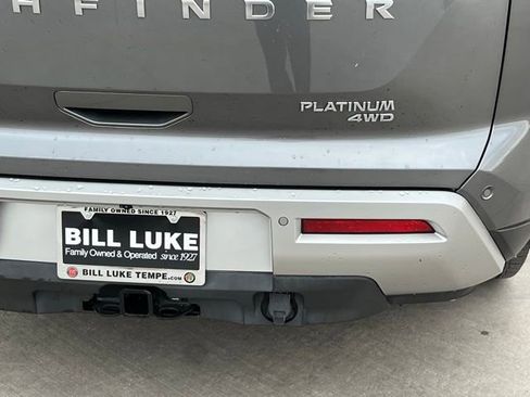 Used 2022 Nissan Pathfinder Platinum w/ Lighting Package (N92) image 10