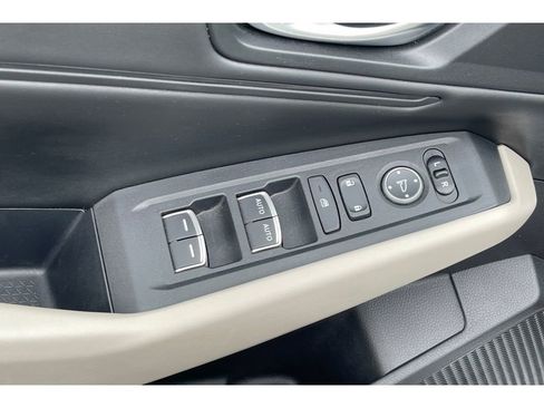 Certified 2023 Honda Accord EX image 12