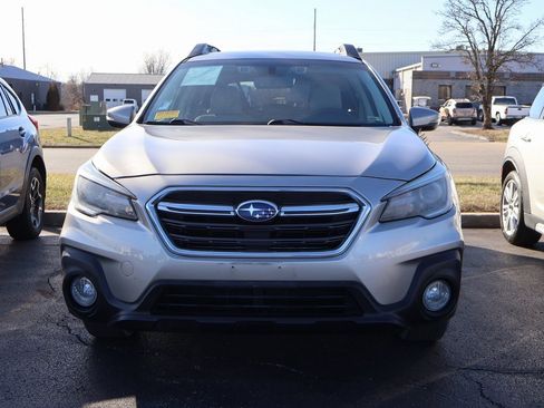 Used 2018 Subaru Outback 2.5i Limited image 8