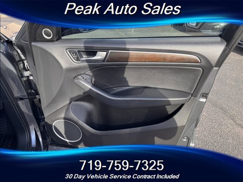 Used 2017 Audi Q5 2.0T Premium Plus w/ Technology Package AWD/4WD image 30