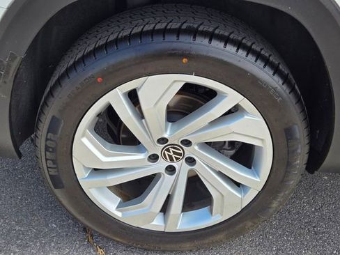 Used 2022 Volkswagen Atlas SE FWD image 10