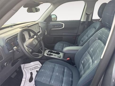 New 2025 Ford Bronco Sport Heritage w/ Convenience Package image 9