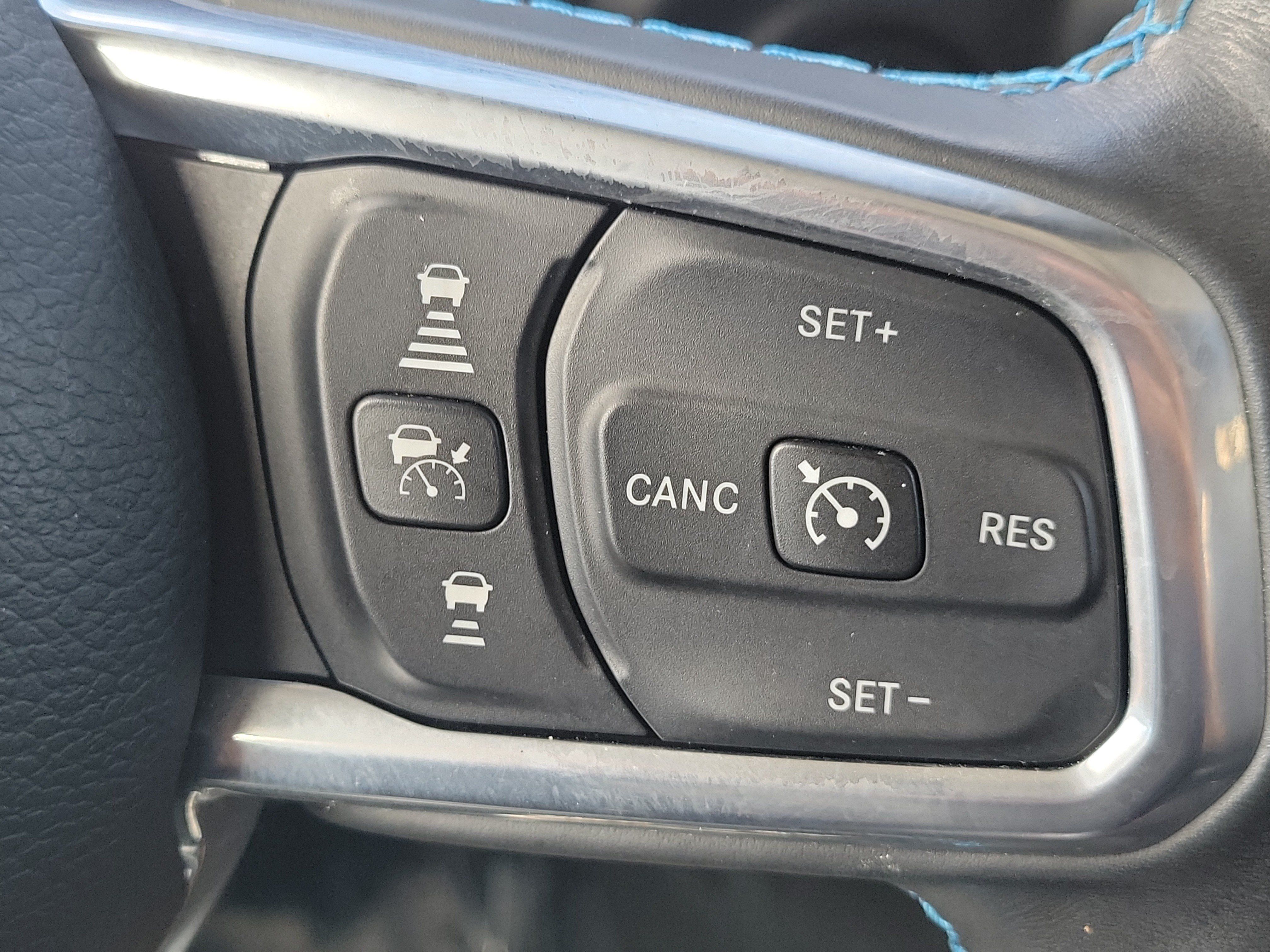 Used 2022 Jeep Wrangler Unlimited Rubicon 4xe w/ Steel Bumper Group AWD/4WD image 23