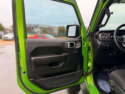 Used 2019 Jeep Wrangler Unlimited Rubicon image 20