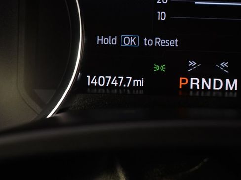 Used 2020 Ford Expedition Max Platinum AWD/4WD image 28