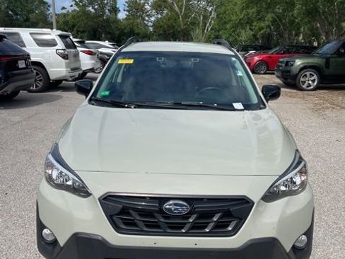 Used 2023 Subaru Crosstrek 2.0i Premium w/ Special Edition image 6