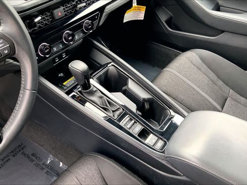 Used 2025 Honda Accord Sport image 16