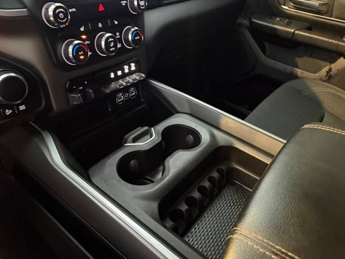 Used 2020 RAM 1500 Big Horn AWD/4WD image 29