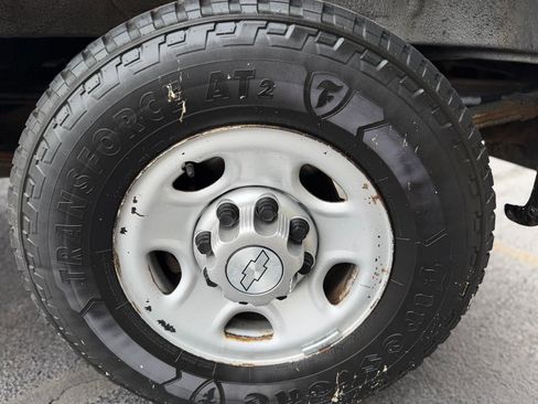 Used 2014 Chevrolet Express 2500 RWD image 10