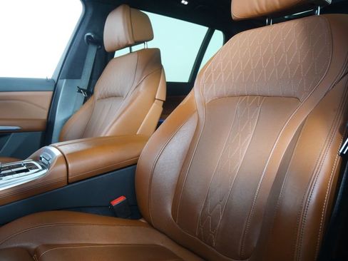 Certified 2024 BMW X7 xDrive40i w/ Executive Package AWD/4WD image 10