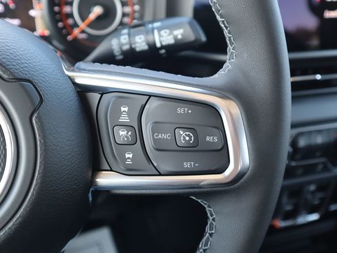 New 2025 Jeep Wrangler Sahara image 18