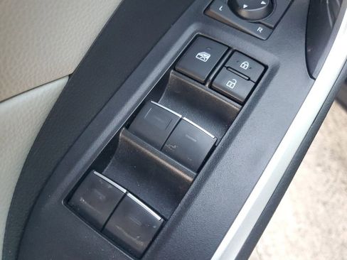 Certified 2023 Toyota RAV4 XLE w/ Convenience Package image 20